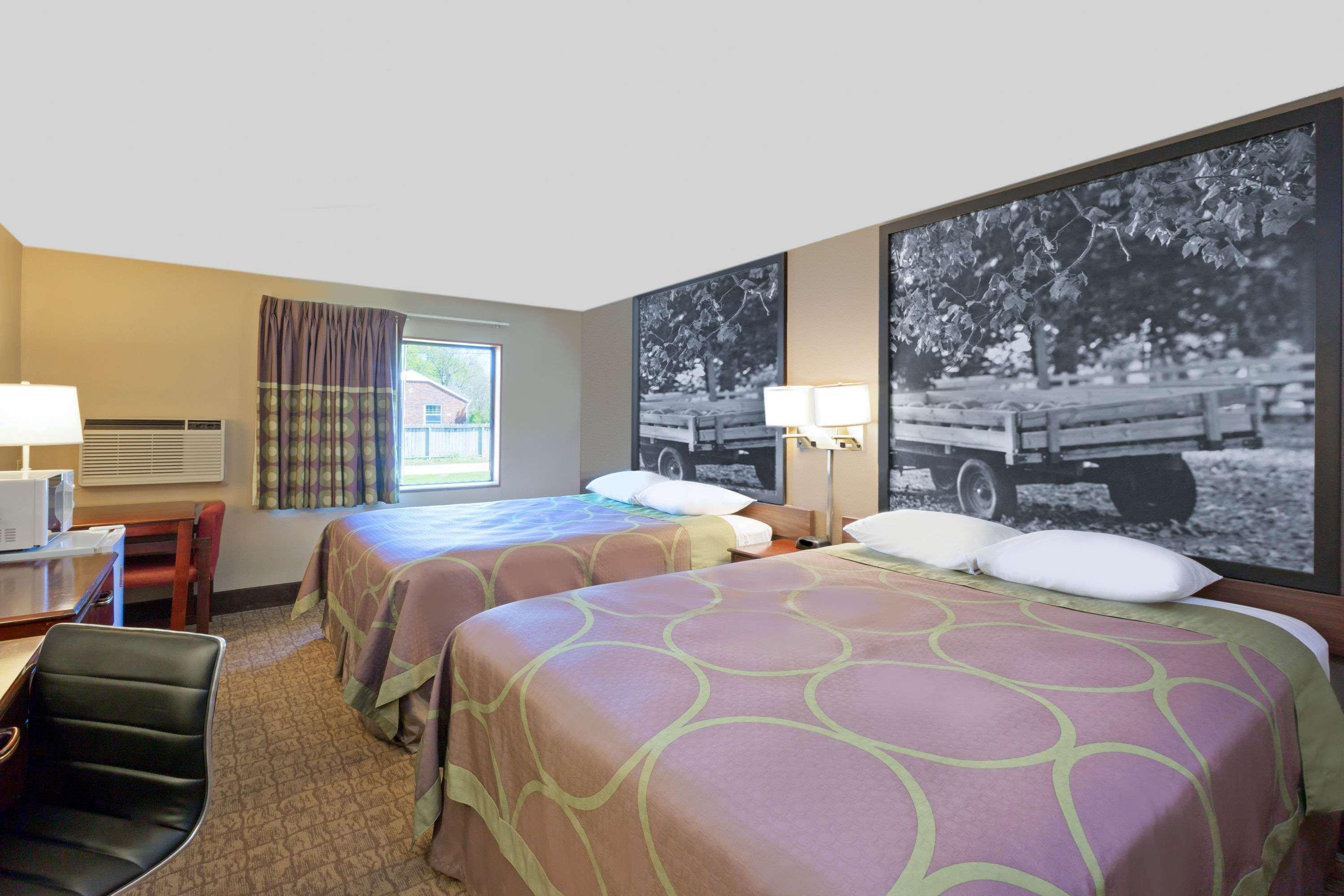 Super 8 By Wyndham Carroll Motel Buitenkant foto