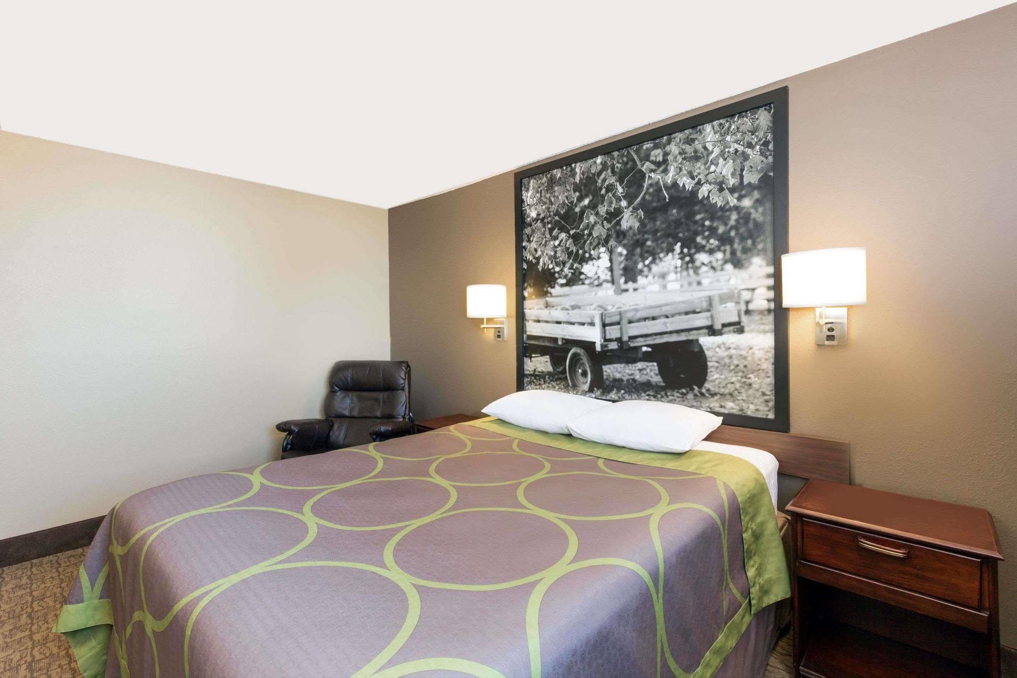 Super 8 By Wyndham Carroll Motel Buitenkant foto